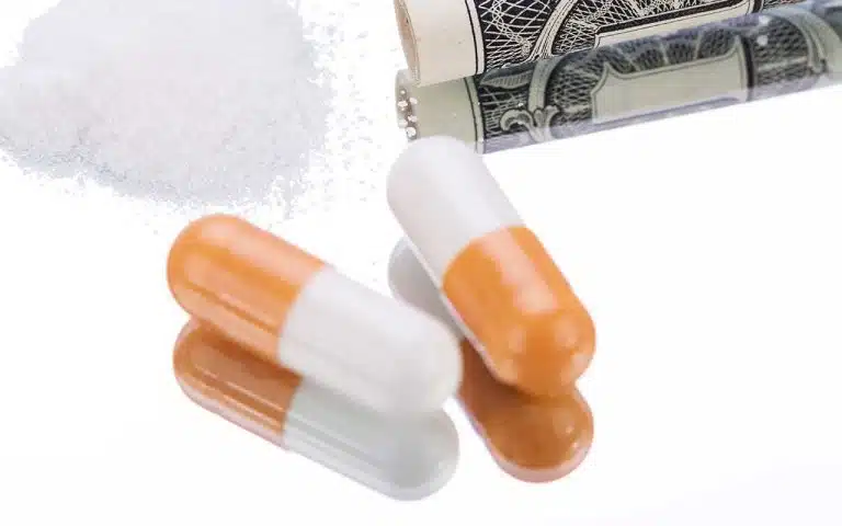 Amphetamine Vs. Methamphetamine | What's The Difference Between Adderall & Meth?