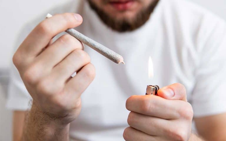 Smoking Marijuana | The Short-Term & Long-Term Effects