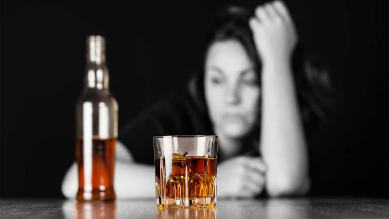 Effects Of Being An Alcoholic | Physical & Psychological Effects