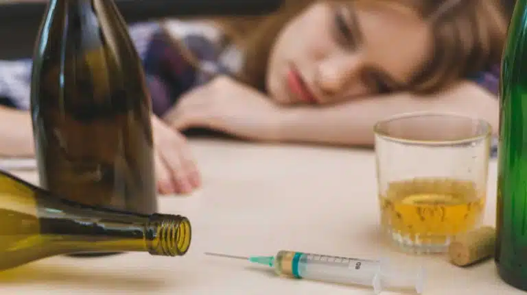 Injecting Alcohol | IV Alcohol Use & Other Dangerous Methods Of Abuse