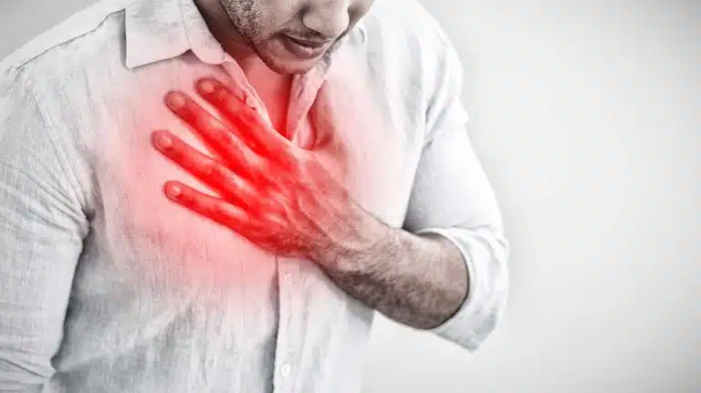 Alcohol Use & Heartburn | What You Need To Know