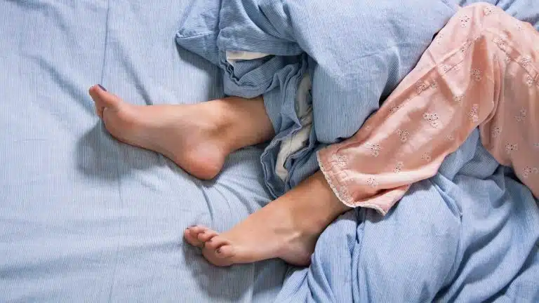 Is There A Connection Between Alcohol Abuse & Restless Leg Syndrome?