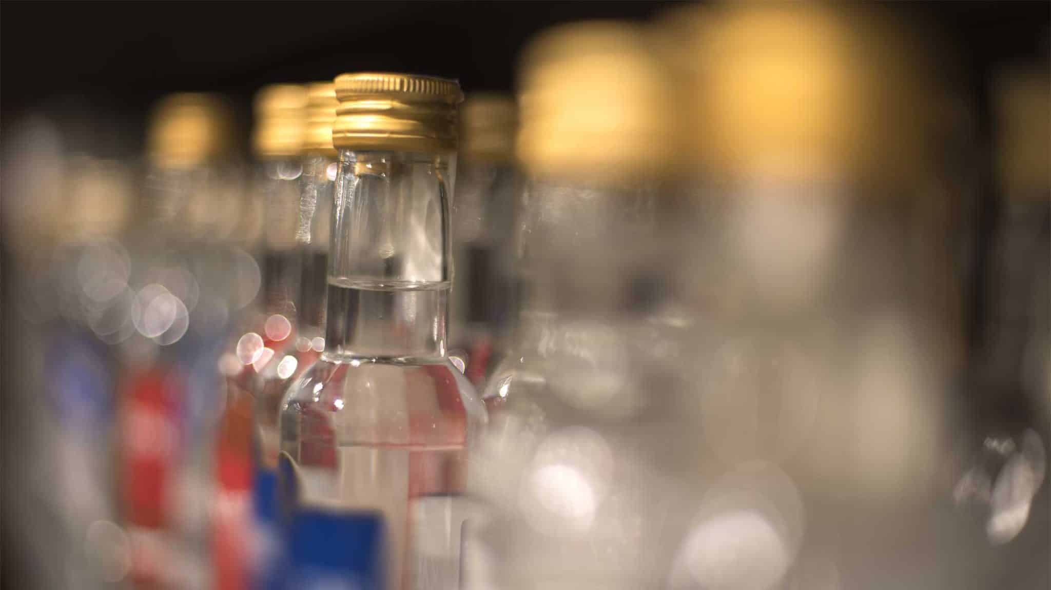 is-vodka-good-for-you-health-benefits-vs-risks