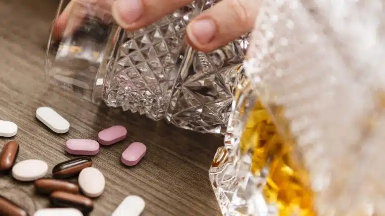 Mixing Alcohol And Ambien Effects And Health Risks 