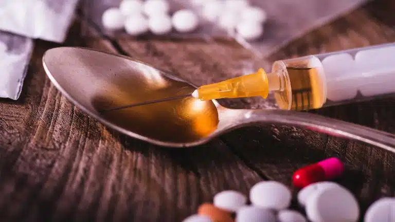 Using Heroin With Benzodiazepines | Effects & Dangers
