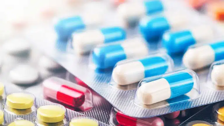 Mixing Serax & Alcohol | Effects & Dangers