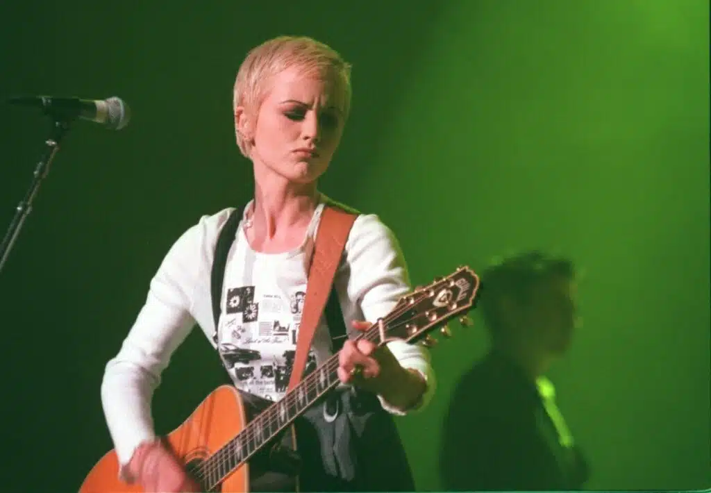 Dolores O'Riordan playing a show with The Cranberries