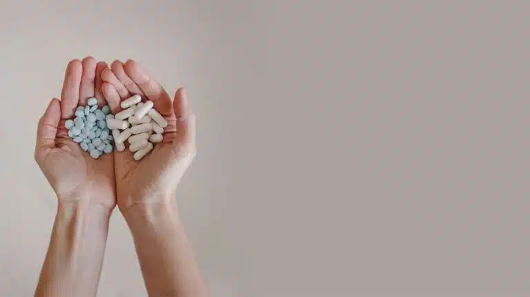 Mixing Vyvanse & Lamictal | Effects & Risks