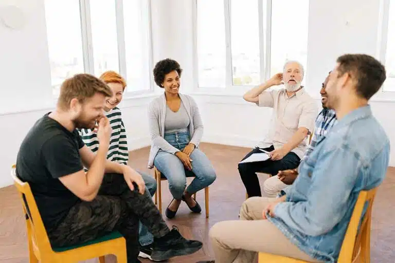 Group Therapy-How Do I Choose The Right Alcohol & Drug Rehab Center?